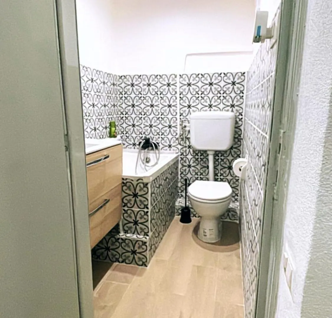 La Casa Di Lilly Apartment Sanremo Italy